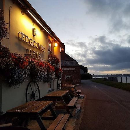 Edgcumbe Arms Hotel Torpoint Eksteriør billede