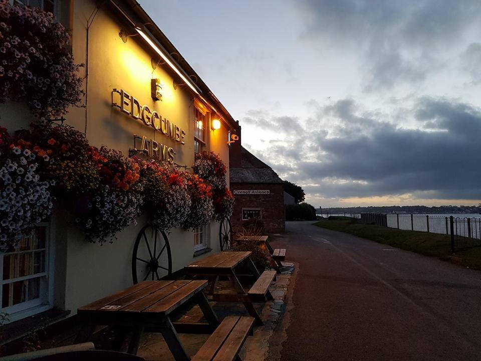 Edgcumbe Arms Hotel Torpoint Eksteriør billede